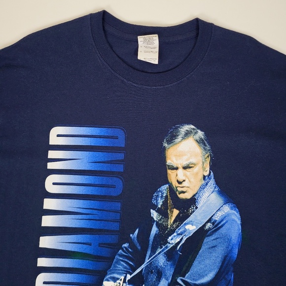 *Free with Purchase* 2015 Neil Diamond T-Shirt World Tour Concert Tee - Picture 6 of 7